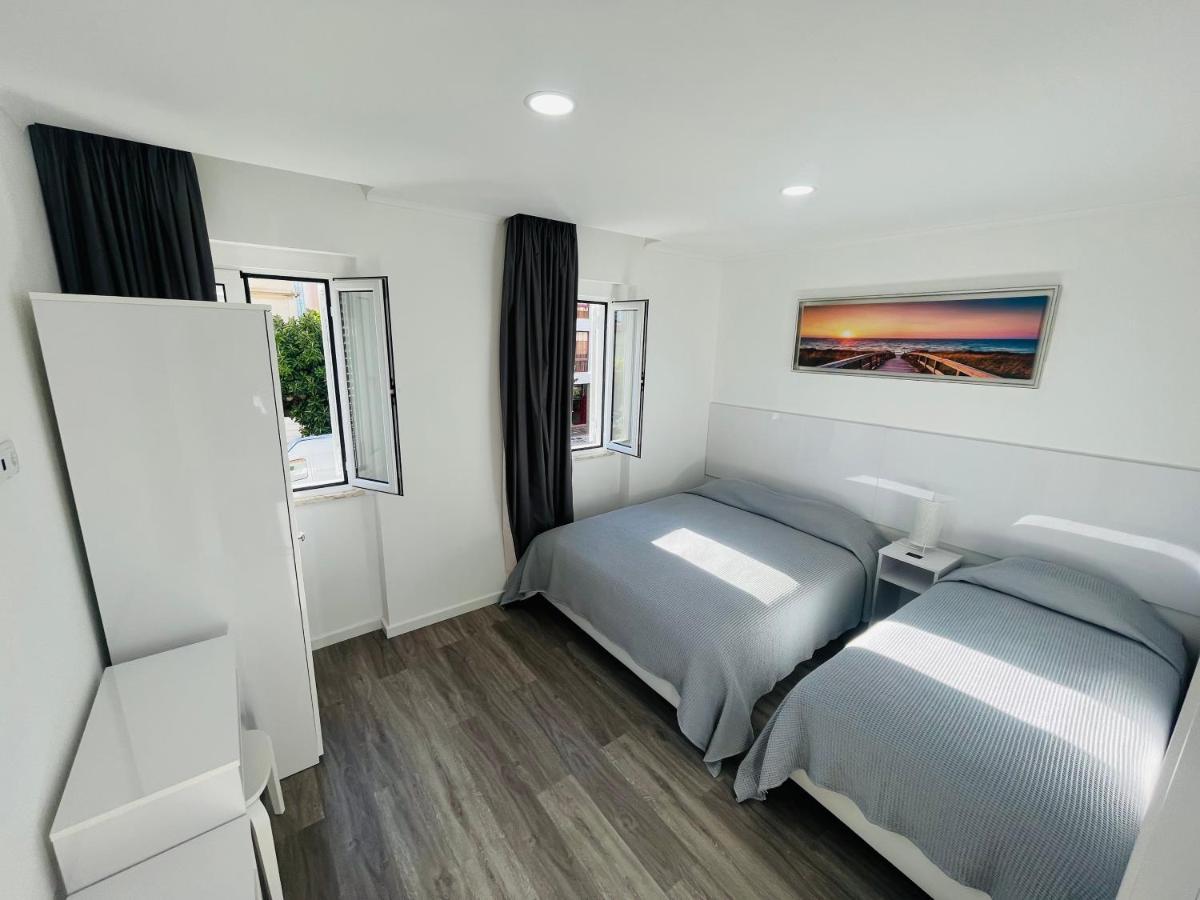 Lisbon Ocean Apartments Costa de Caparica Buitenkant foto